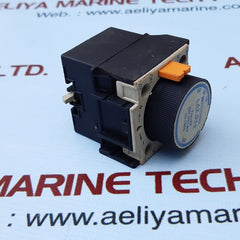 Telemecanique la2 dt4 timer delay block