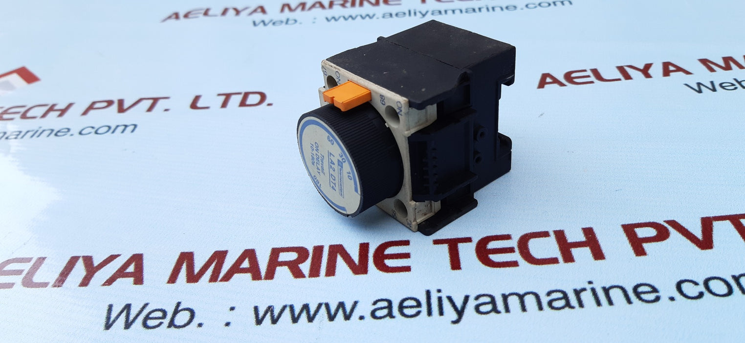 Telemecanique la2 dt4 timer delay block