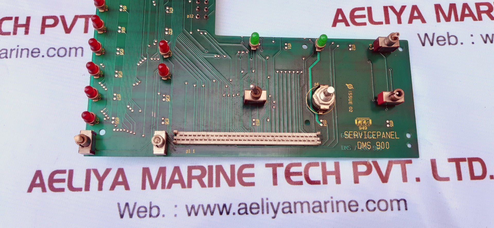 Service panel dms 900
