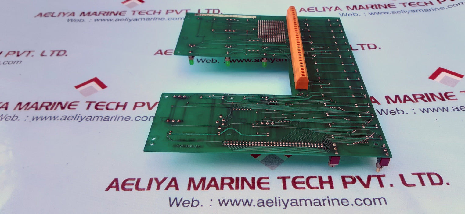 Service panel dms 900