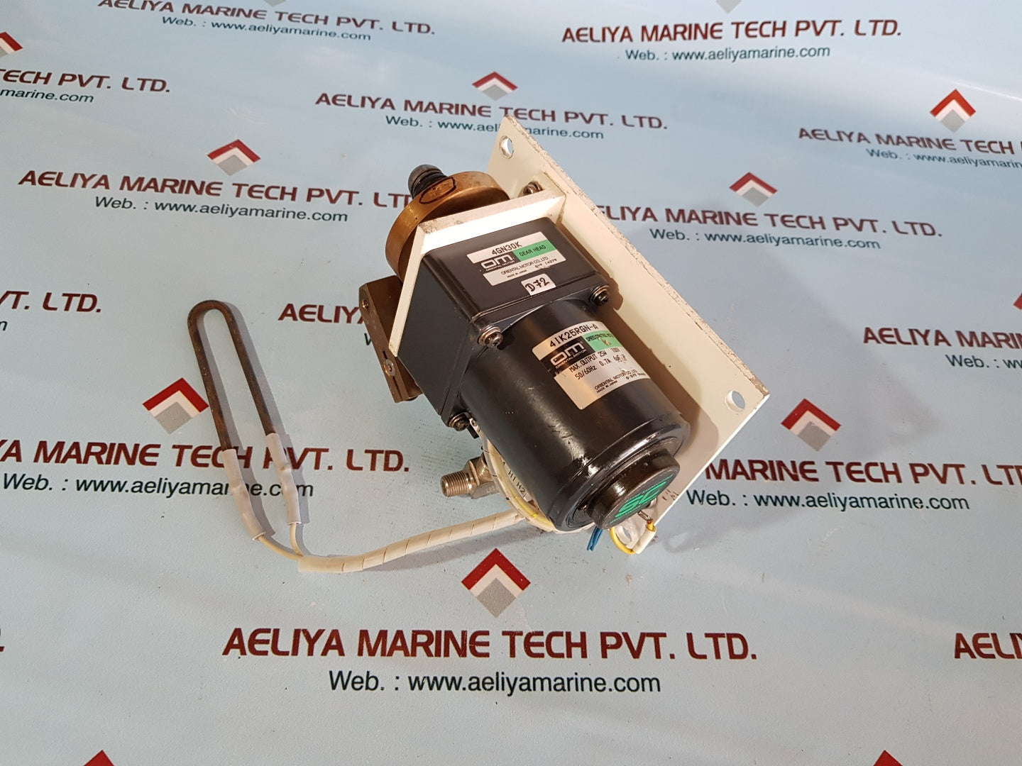 Om 4gn30k 4ik25rgn-a speed control motor with 4gn30k gear head