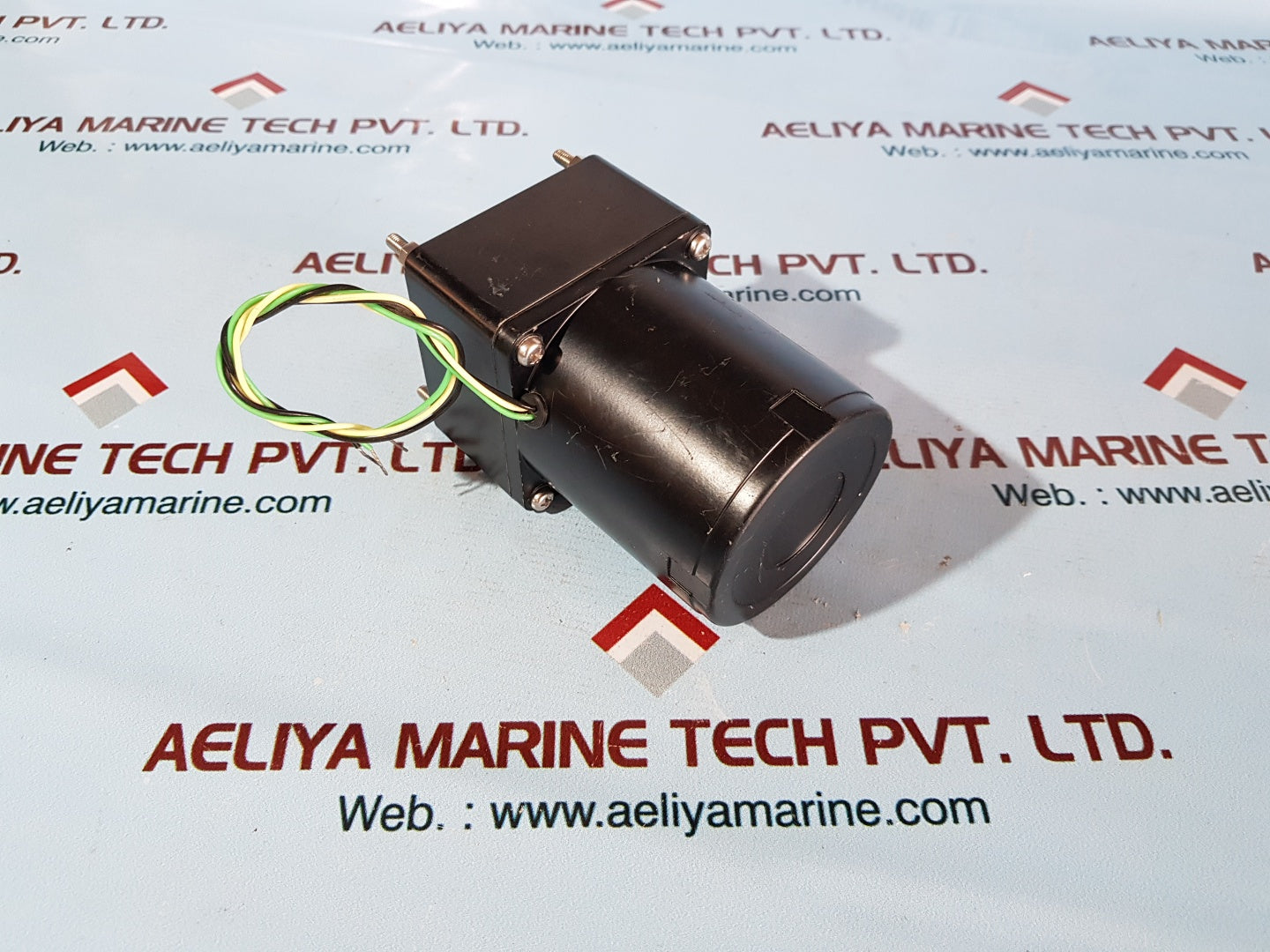 Sertec wrm-h8aa6p2ps993 motor 8rh2-dw30s993