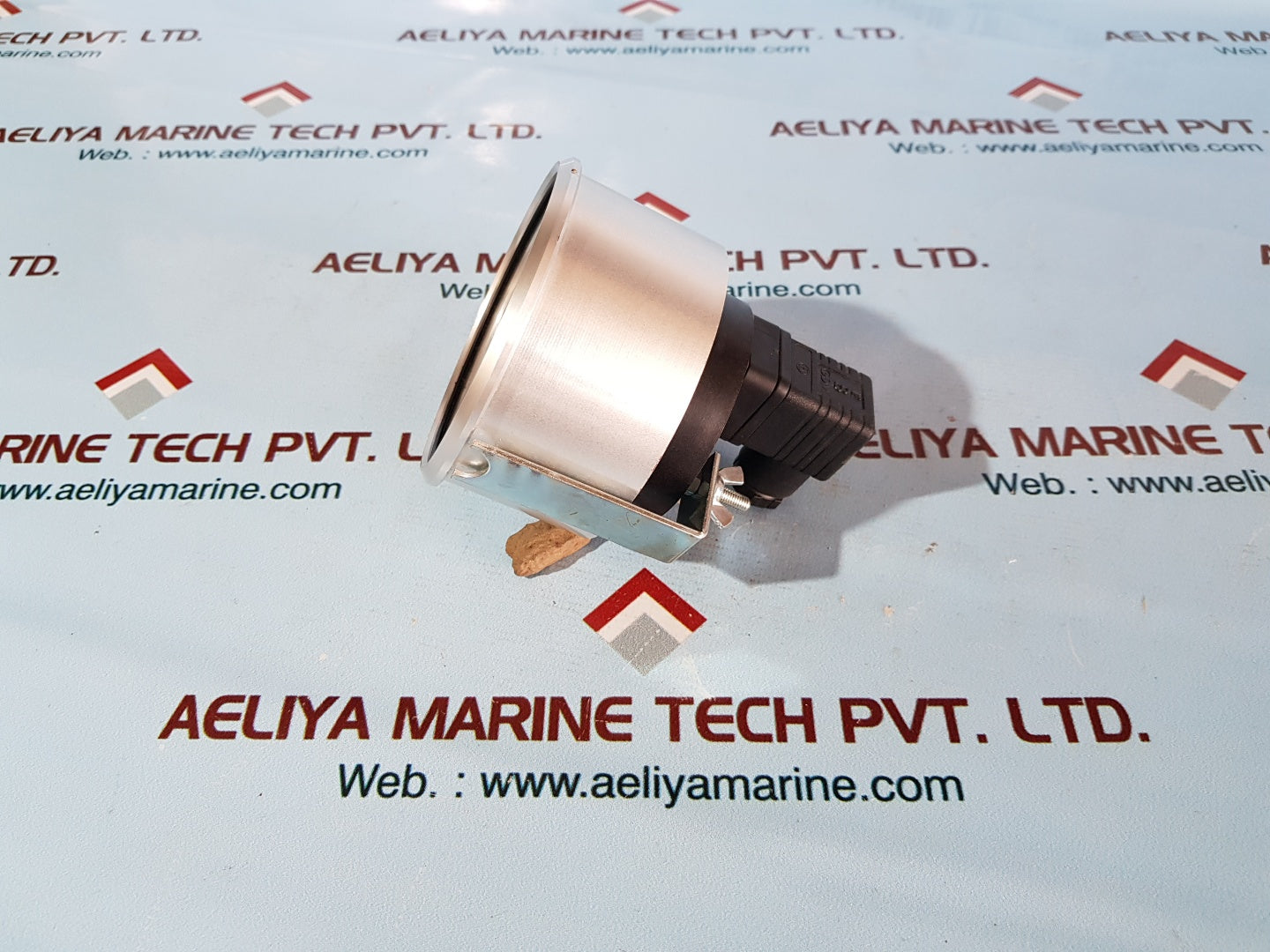 Gardner tachometer 0-2000 rpm range