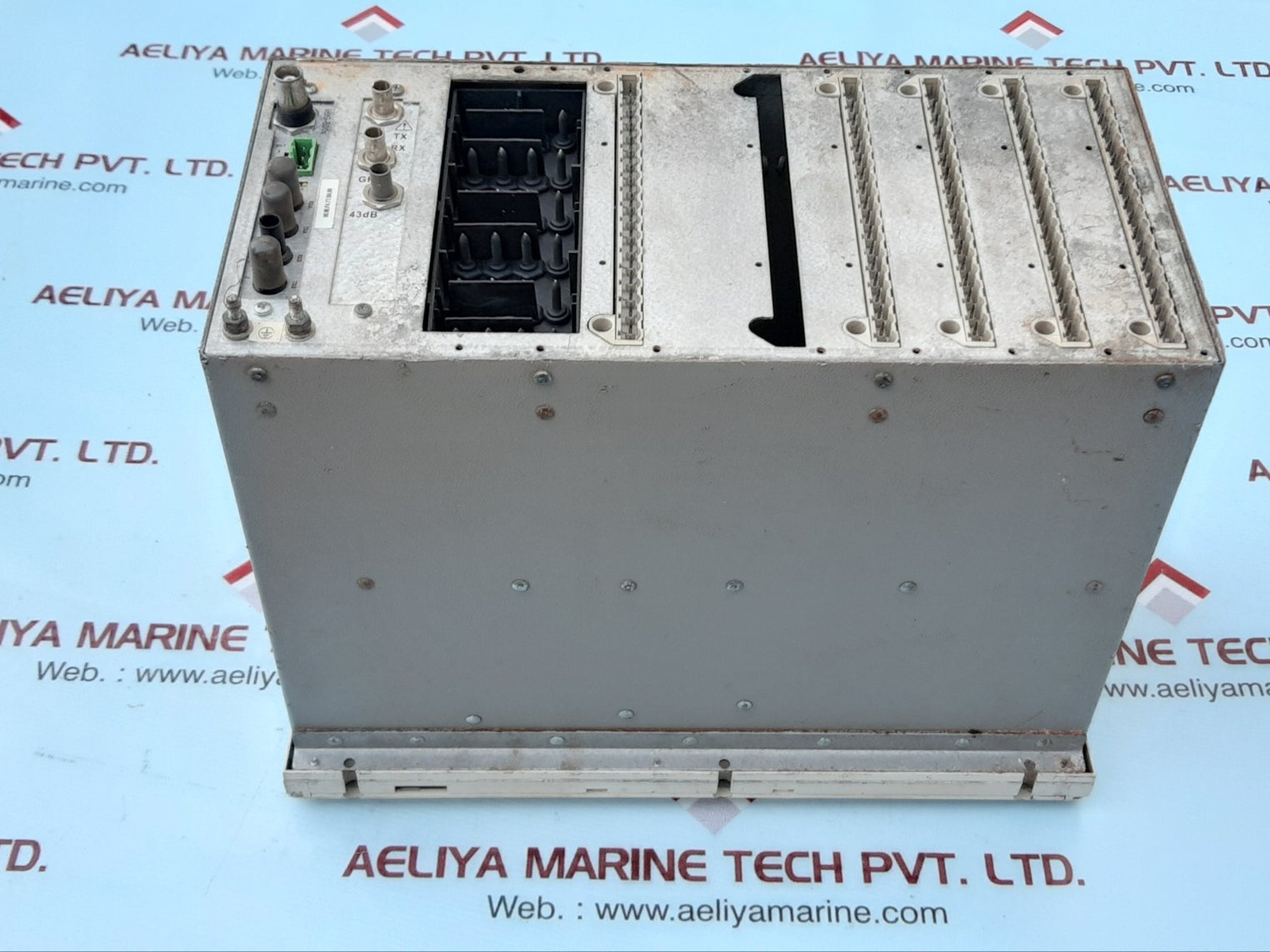 Schneider micom p543 current differential protection relay p54331pb6m0d08m 50/60hz