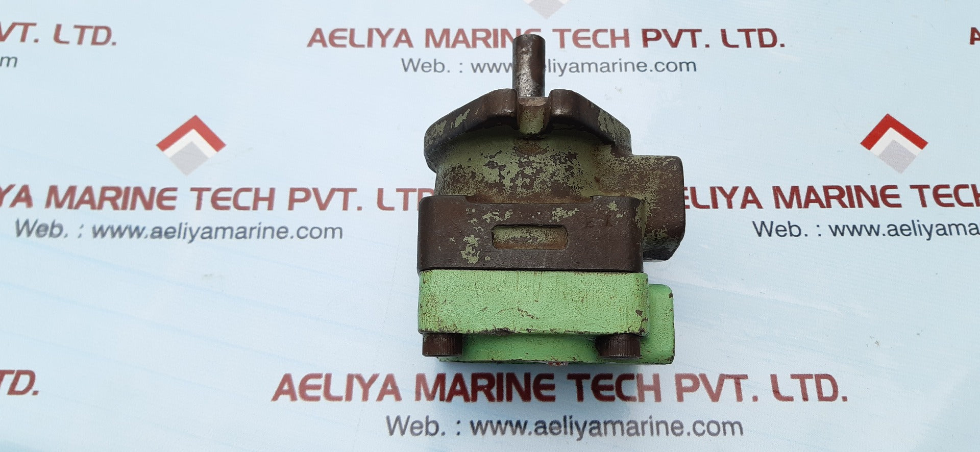 Yuken pvr1t-16-fra-2080 hydraulic pump
