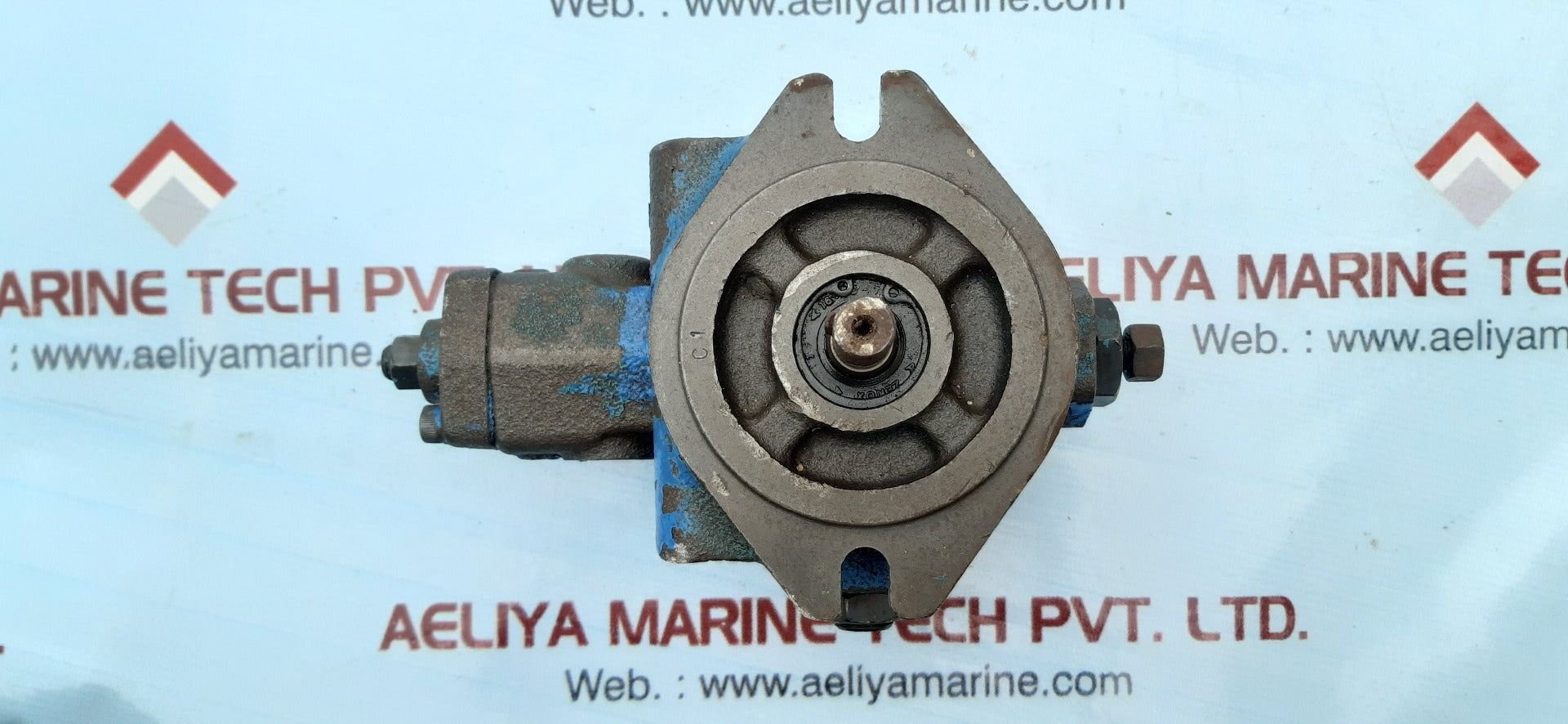 Yuken svpf-12-70-10h13 variable vane pump max.press.70 kgf/cm2
