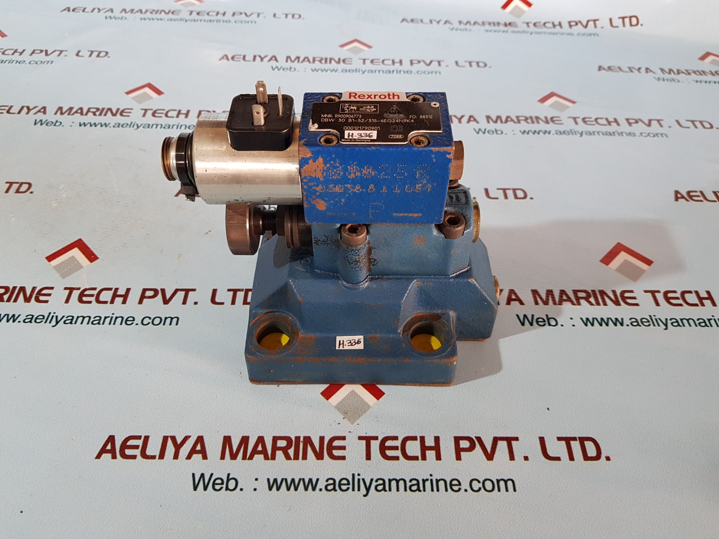 Rexroth r900906773 pressure relief valve dbw 30 b1-52/315-6eg24n9k4