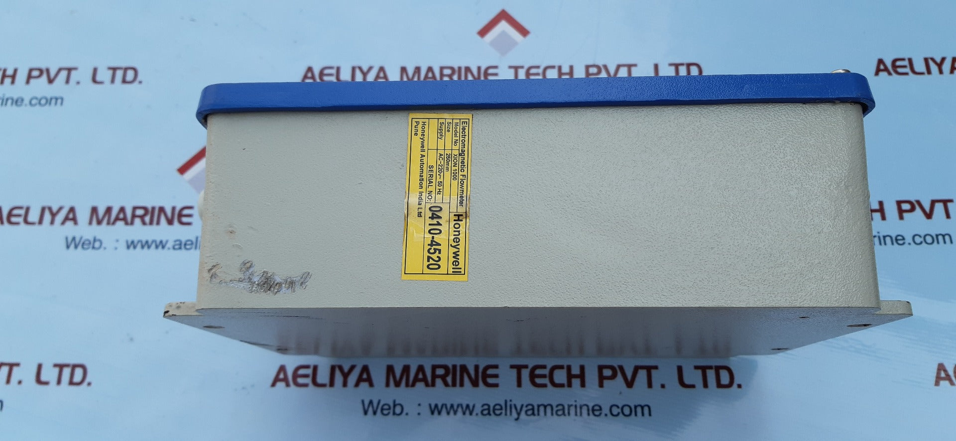 Honeywell xion 1000 electromagnetic flowmeter ac-220v 50hz size:250mm