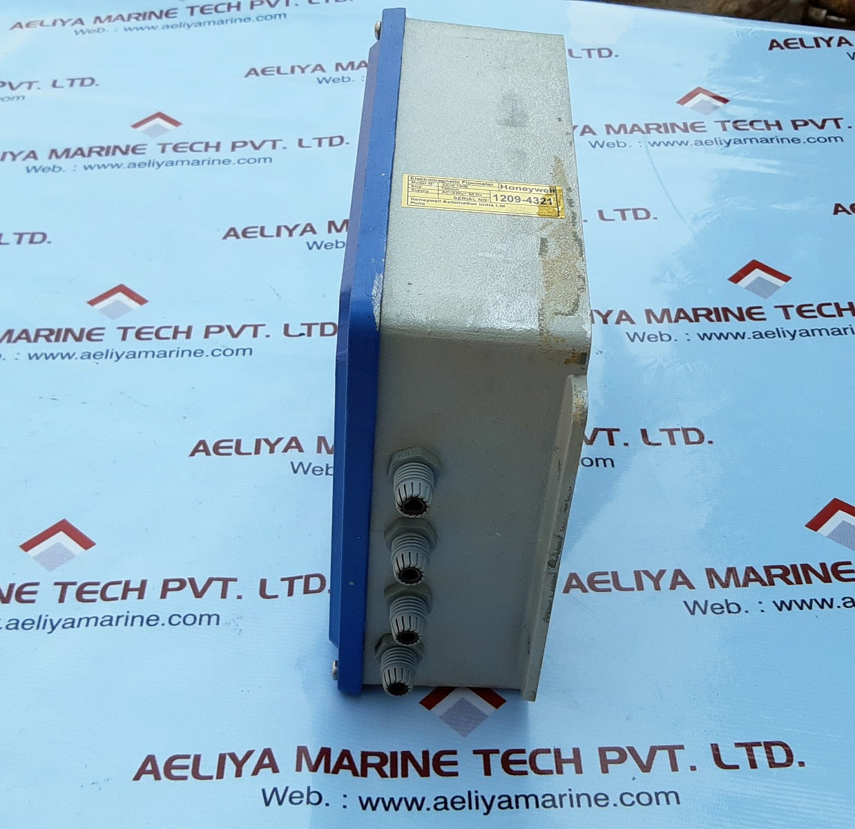 Honeywell xion 1000 electromagnetic flowmeter ac-220v 50hz size:100mm