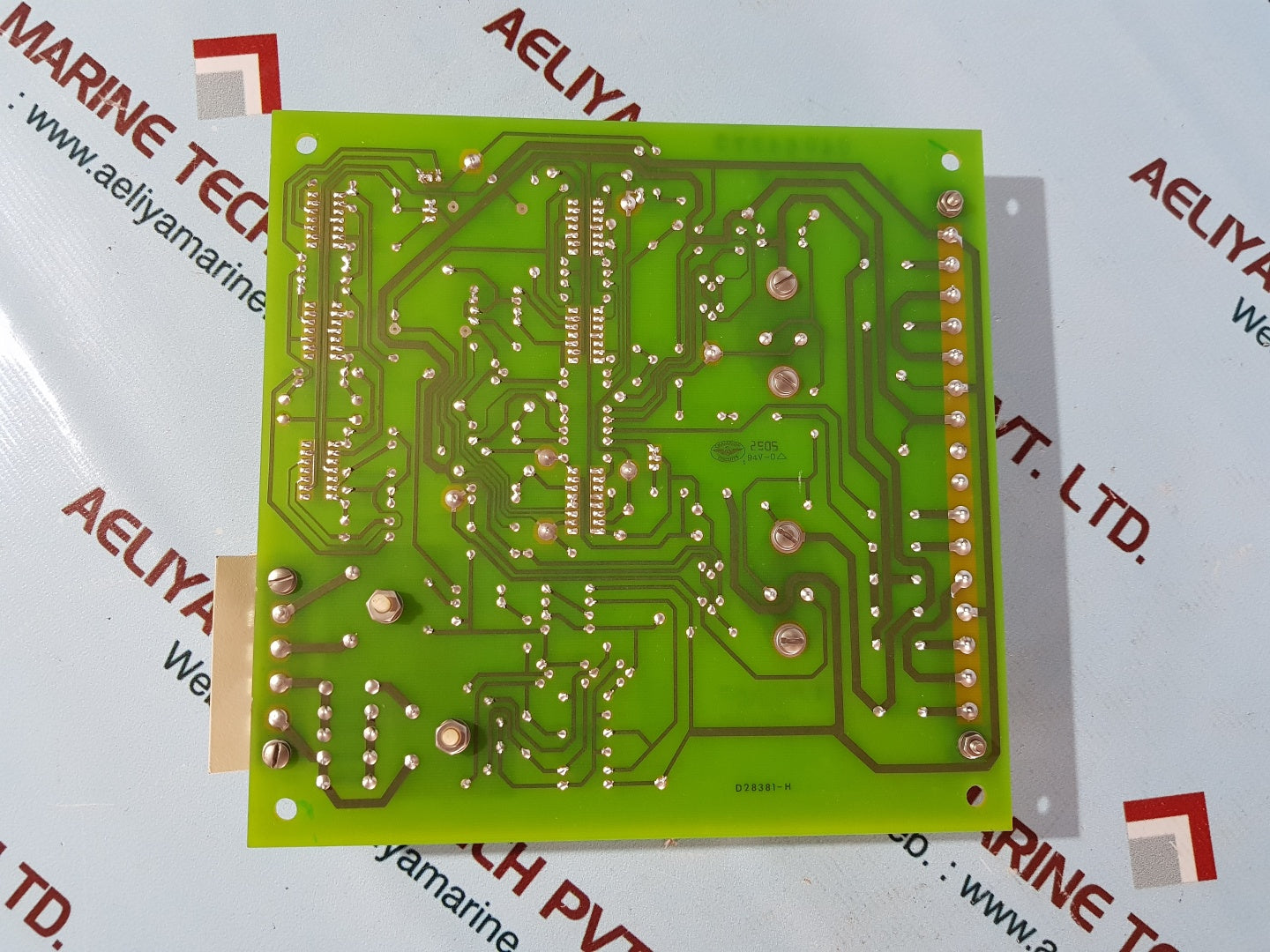 Baylor d28380-3 control board 04064373