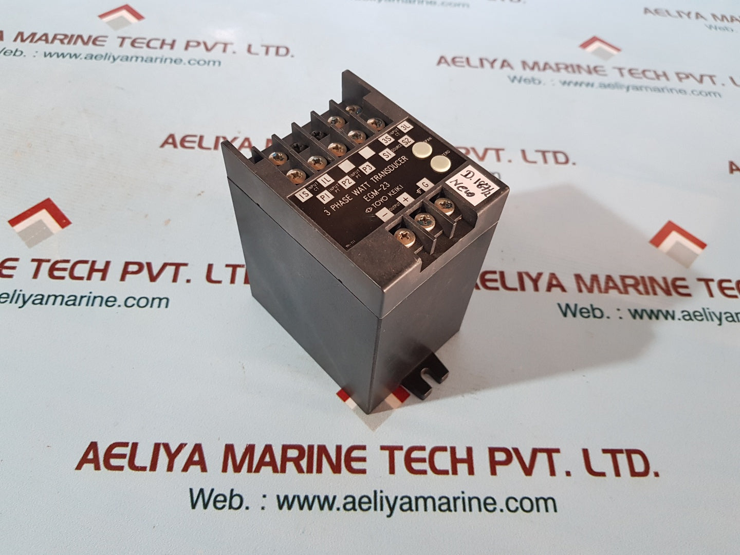 Toyo keiki egm-23 3 phase watt transducer class 0.5