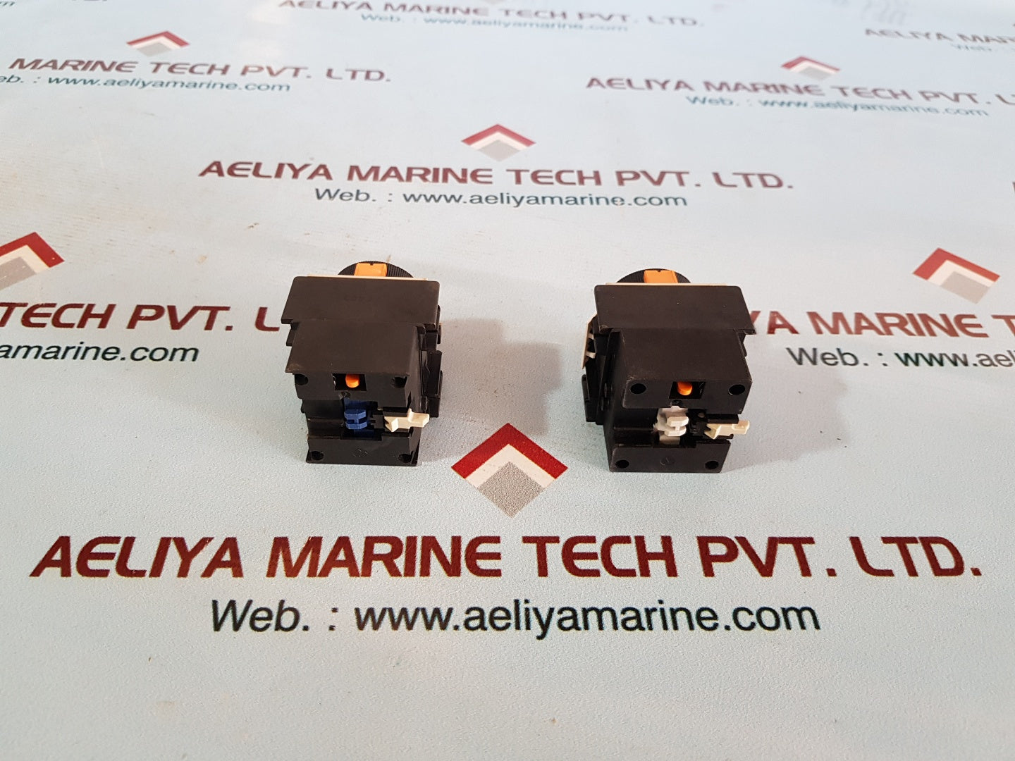 Telemecanique la2 dt2 time delay relay 0,1-30s