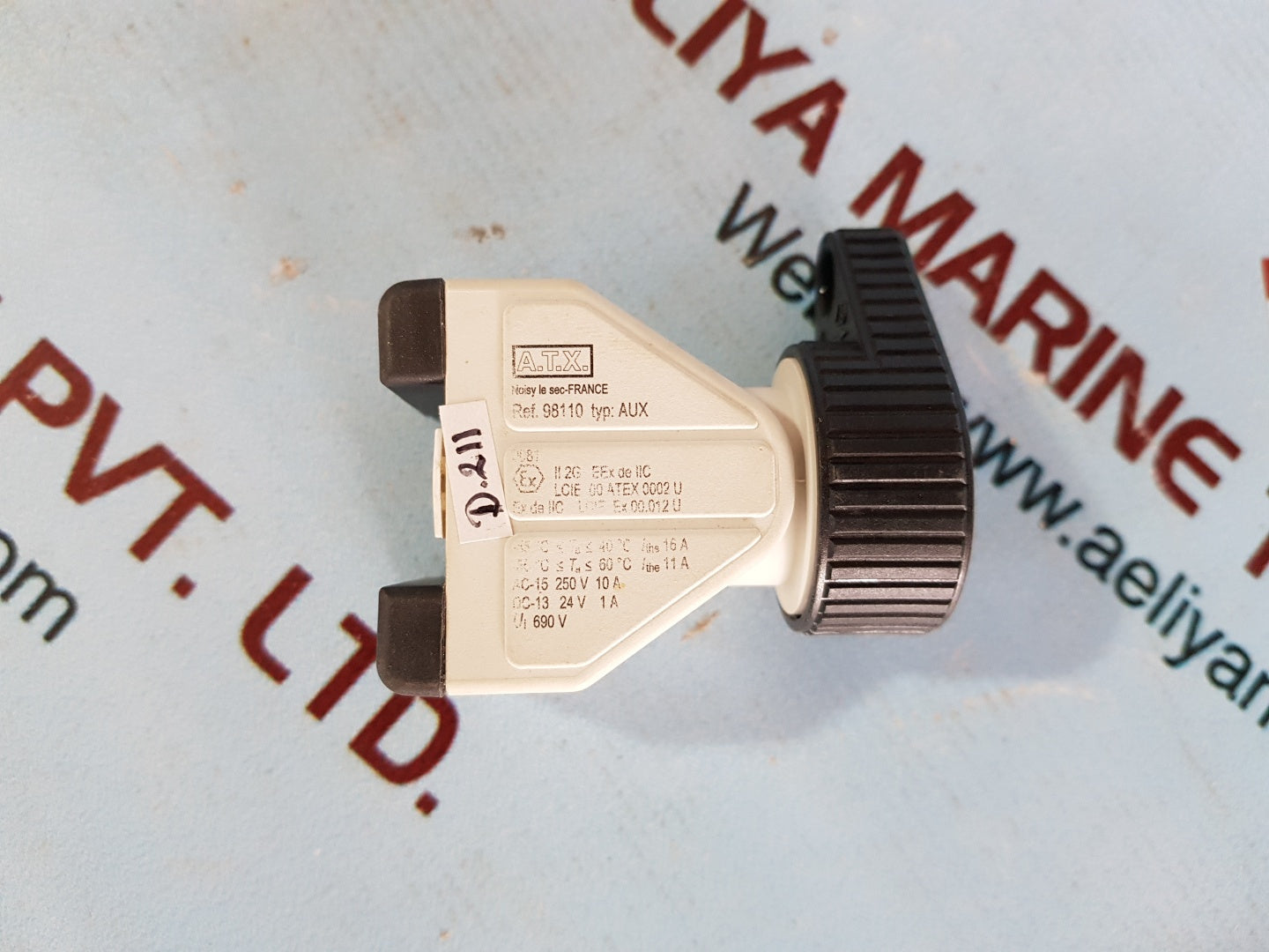 A.T.X. 98110 aux ac-15 250v 10a dc-13 24v 1a