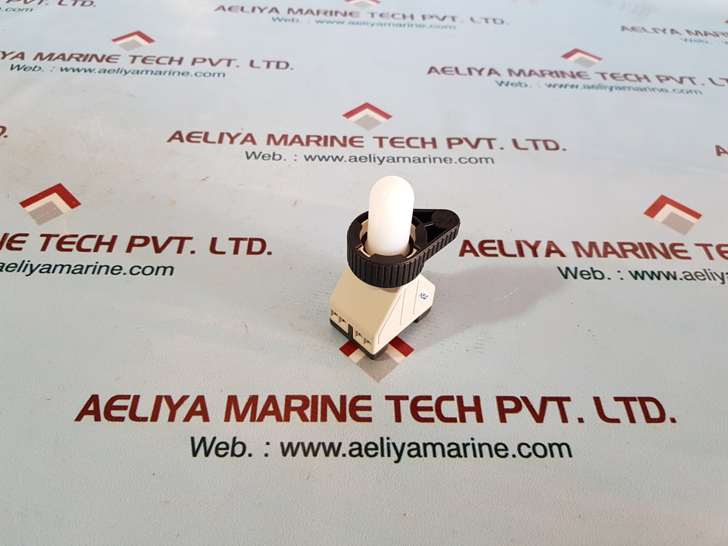 A.T.X 98212 type aux