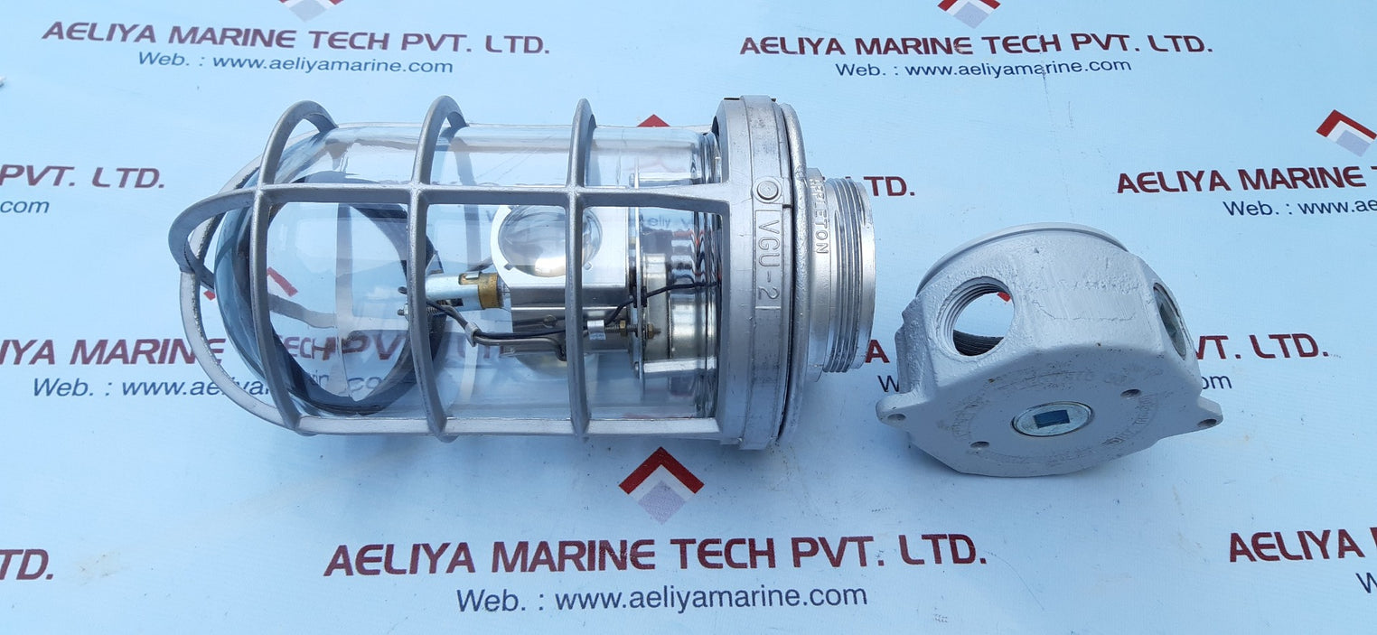 Appleton Vgu-2 Form 200 Explosion Proof Light Cover 115Vac