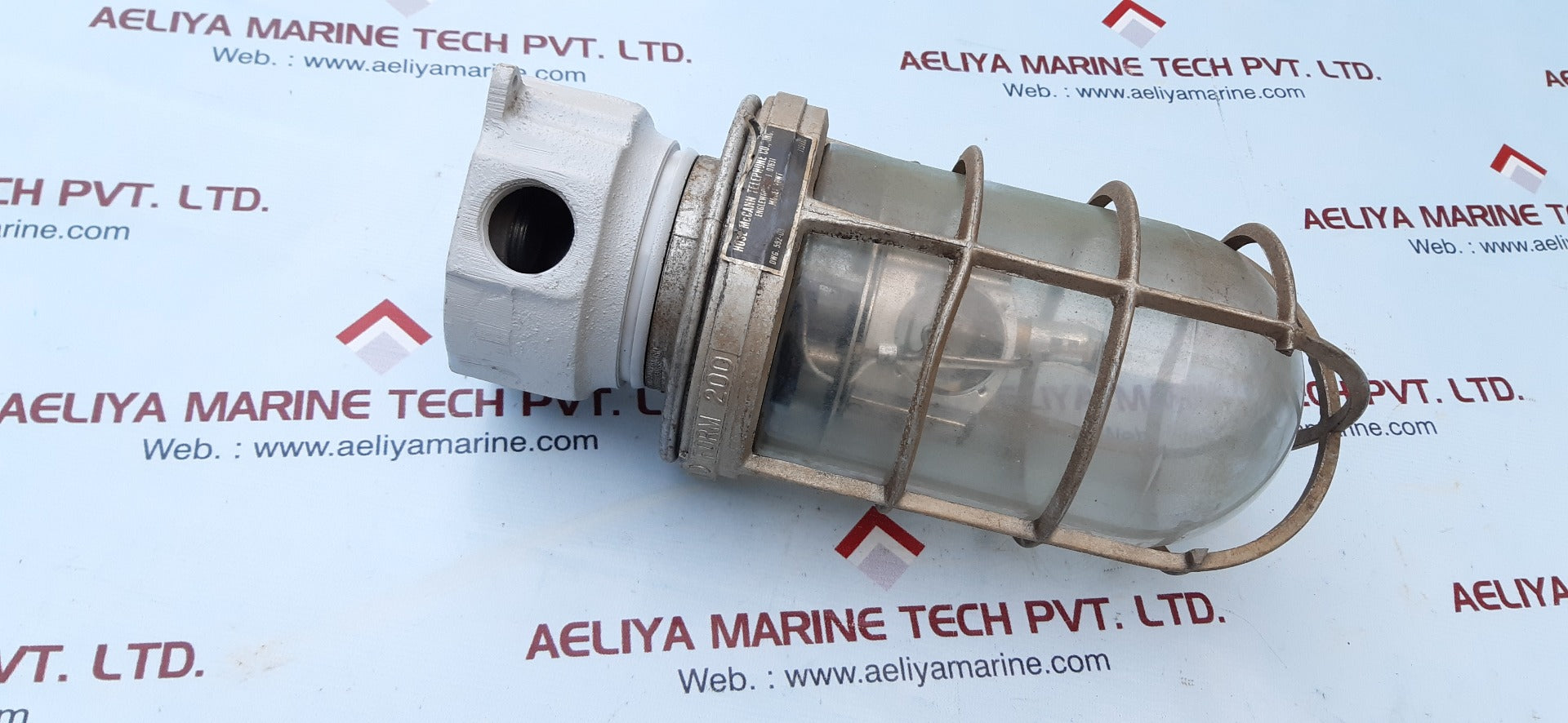 Appleton Vgu-2 Form 200 Explosion Proof Light Cover