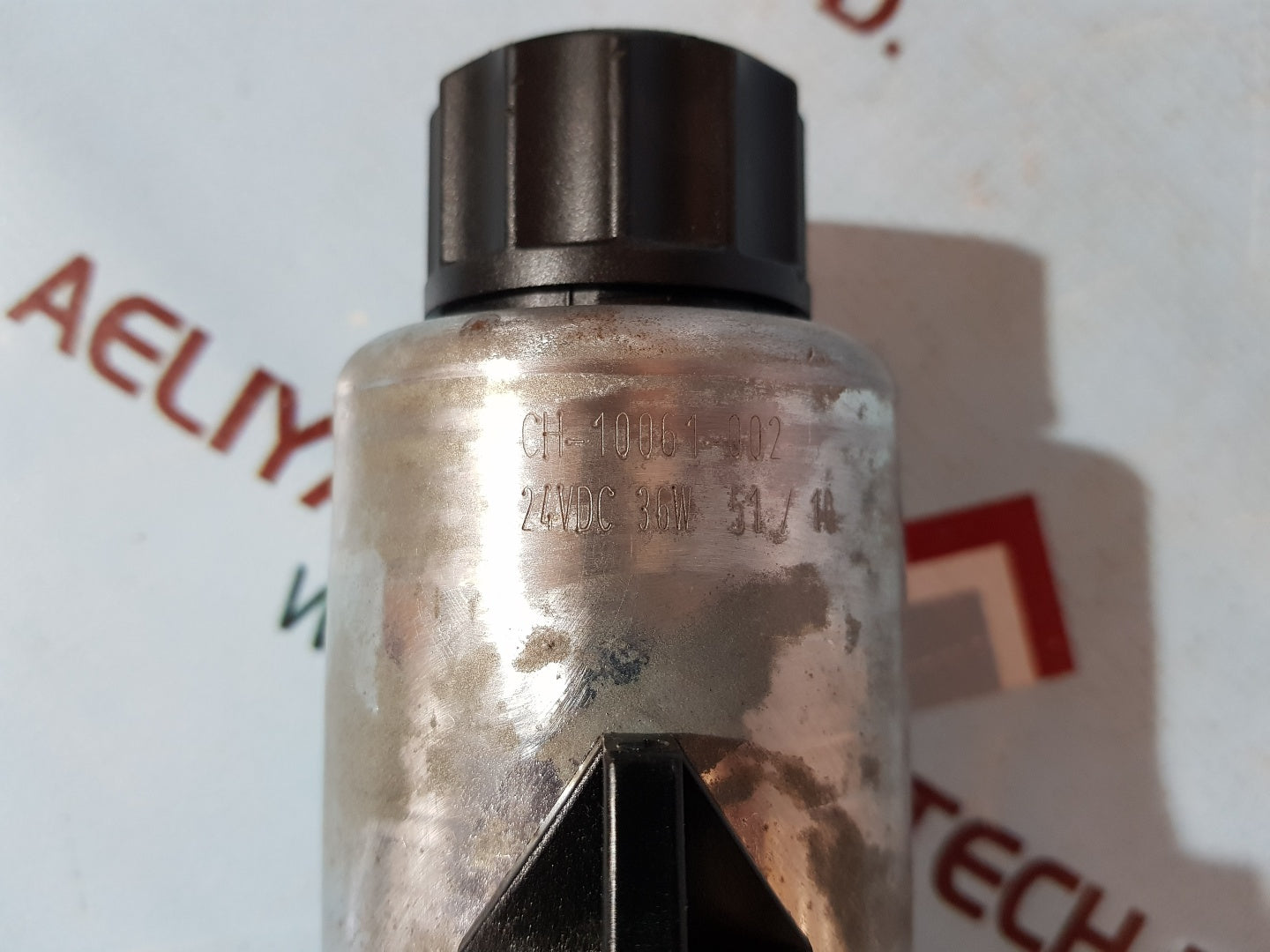 Macgregor hagglunds 287 3774-802 directional control valve