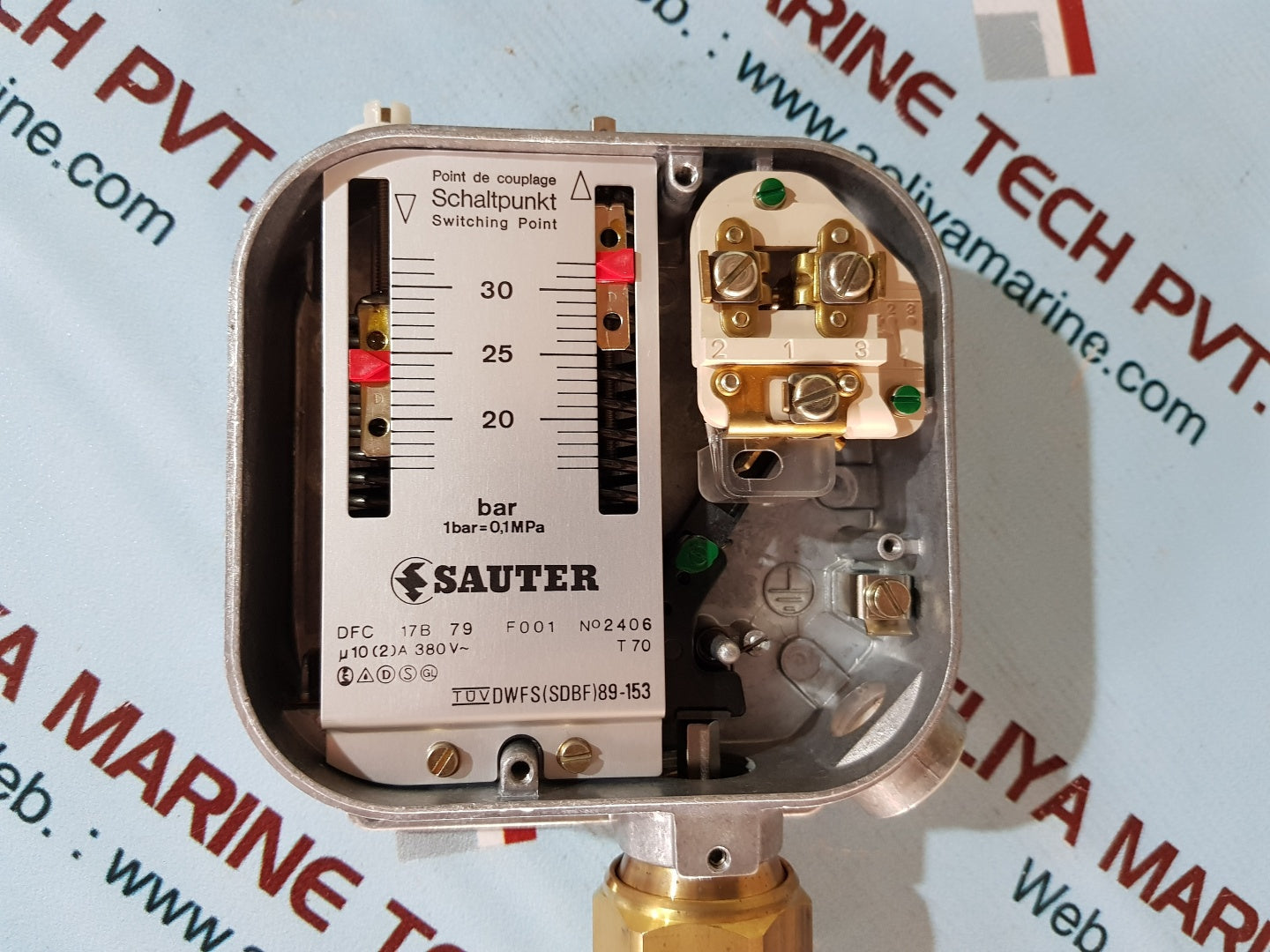 Sauter dfc17b79f001 pressure switch 1bar=0,1mpa