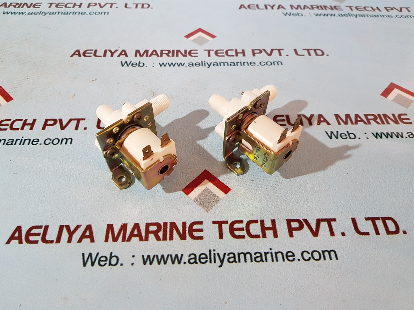 12-1646-04 s-30 water solenoid valve 240v 50/60hz 10w