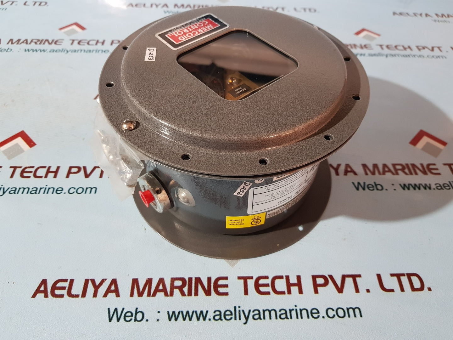 Mercoid dpaw-7043-153-64e pressure switch