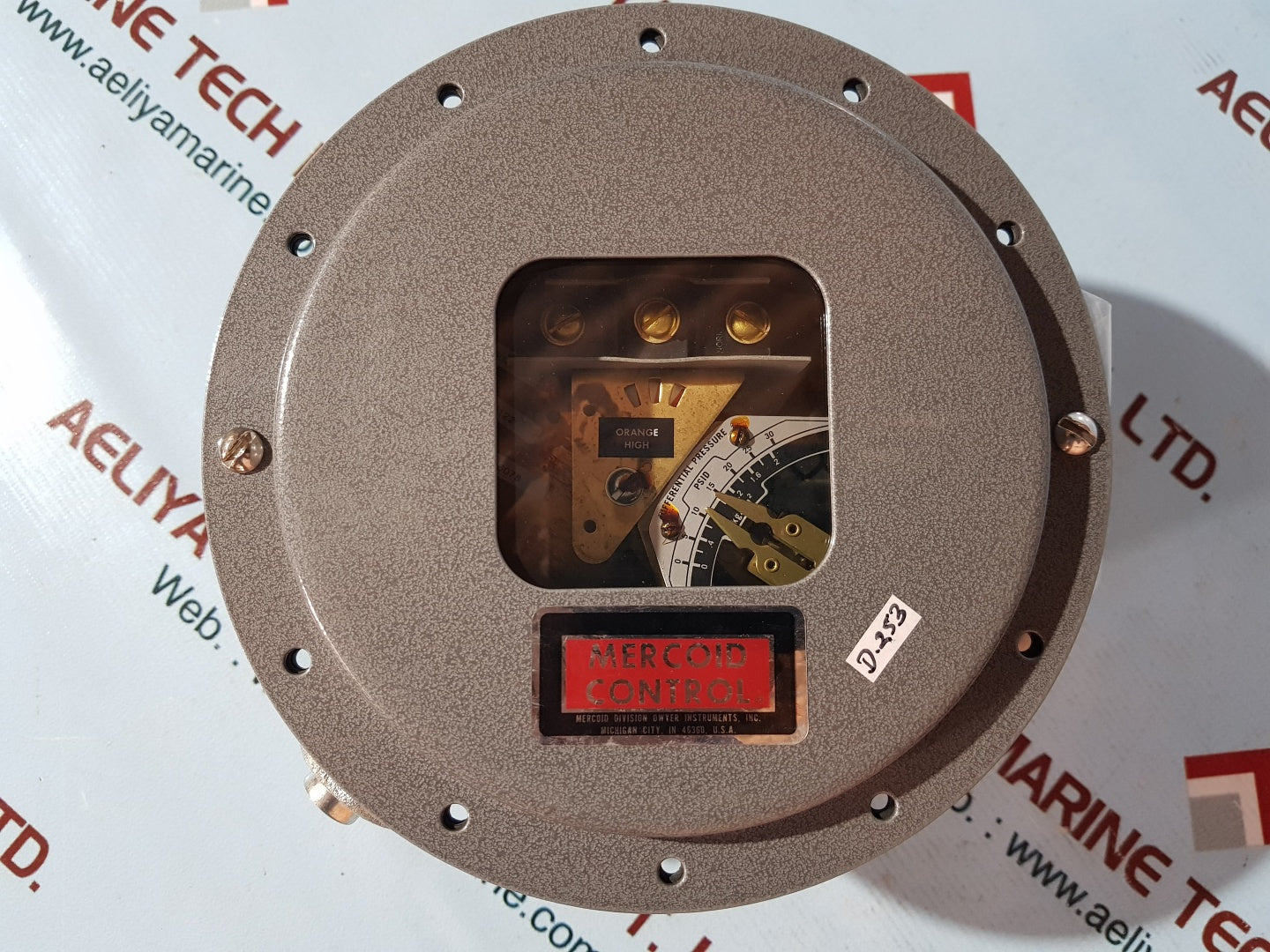 Mercoid dpaw-7043-153-64e pressure switch