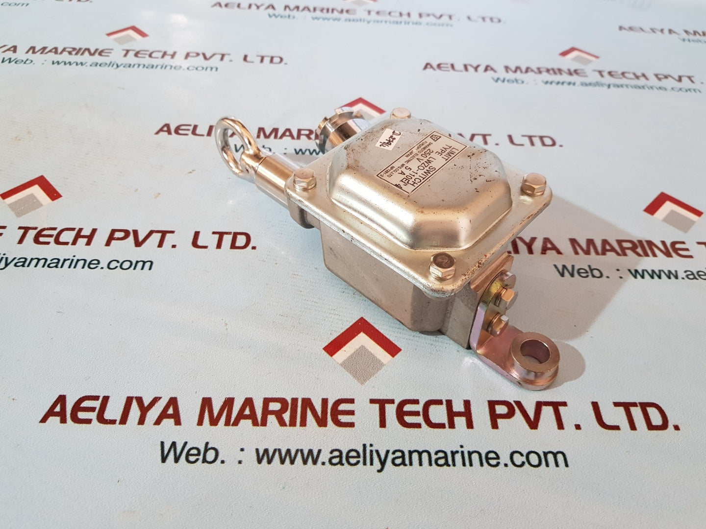 Sakamoto lwzo-110e t4 limit switch 250v 5a
