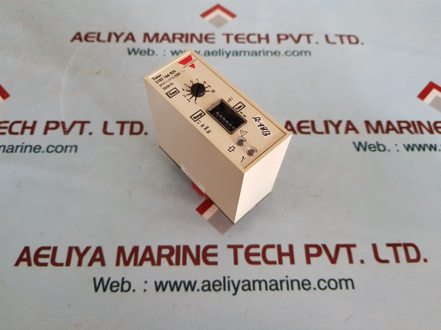 Carlo gavazzi s102 166 924 timer ip20