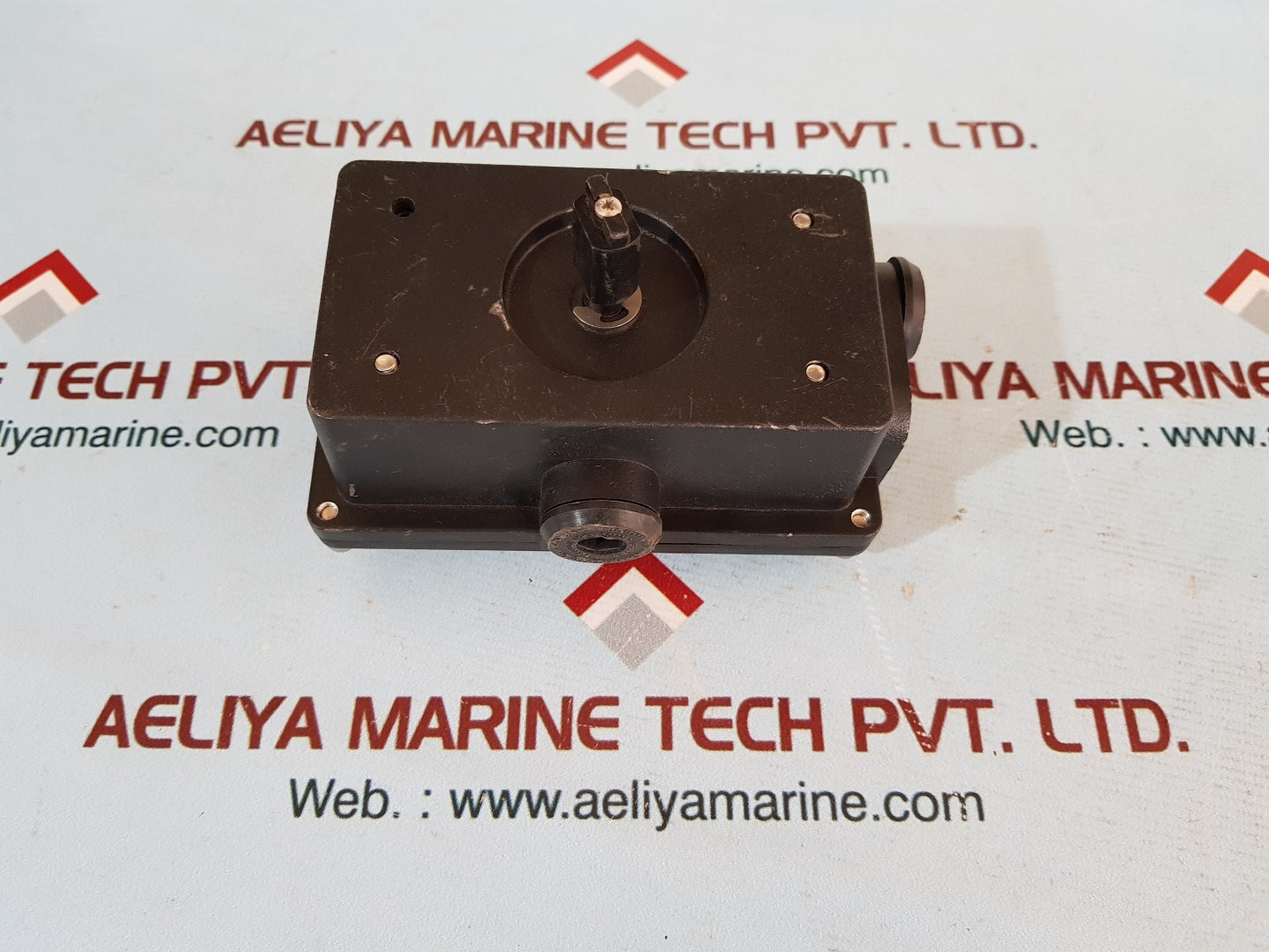 Keystone lp-0b201bn00-al-0r1 switchbox