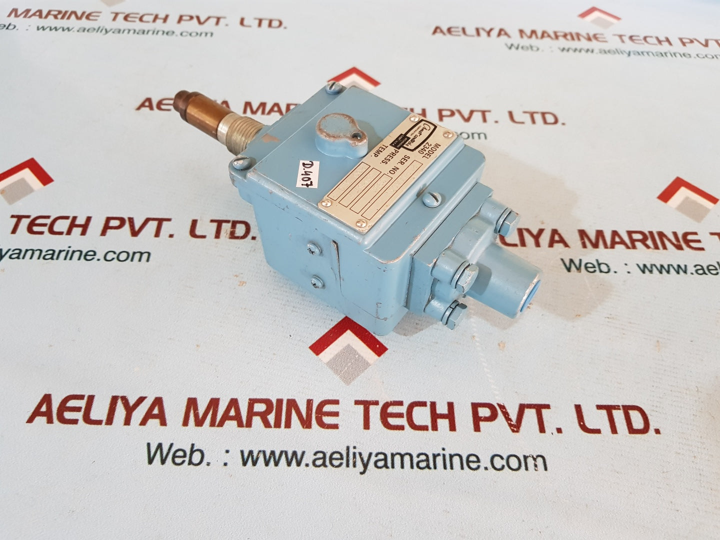 Amot 2340 a21r5aa01w heavy duty temperature switch
