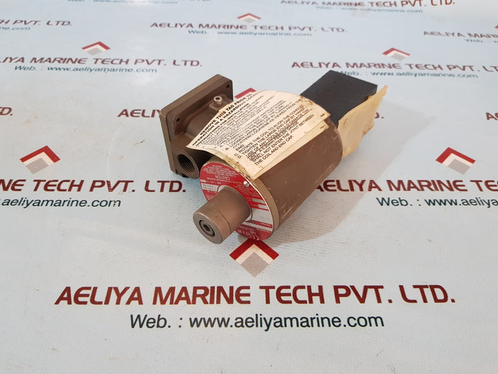 Eaton vickers dg4v-3s-22al-m-x1-h4-60 solenoid operated directional valve