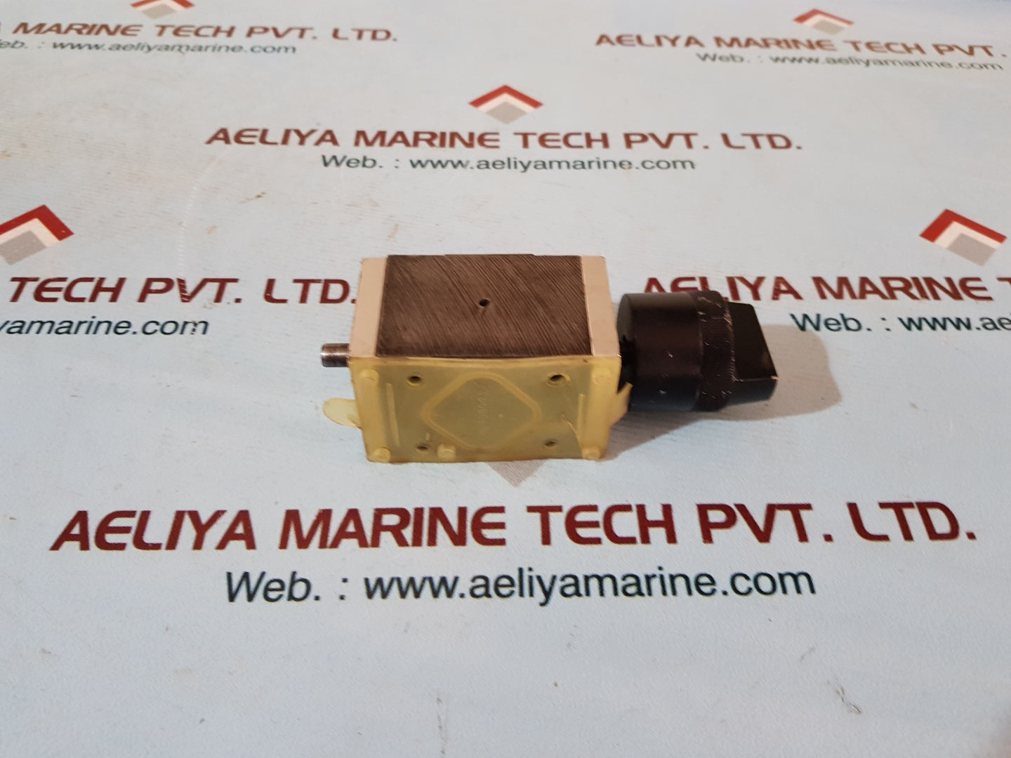 Danfoss 037-7761 Pilot Valve