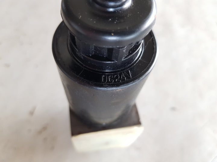 Damcos sa-g01-a3x-g-d2-31es solenoid valve 160l8054