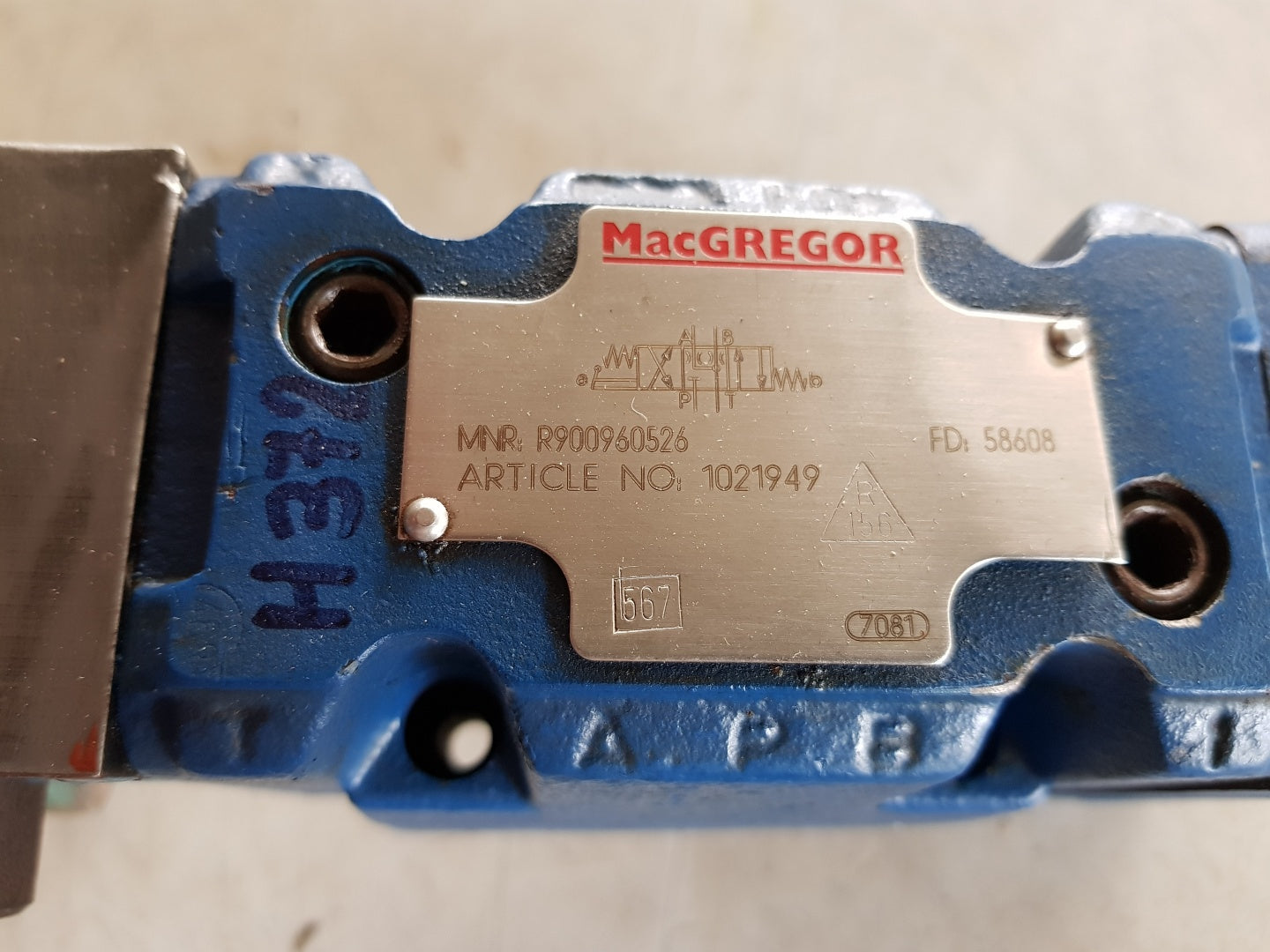 Macgregor R900960526 Valve