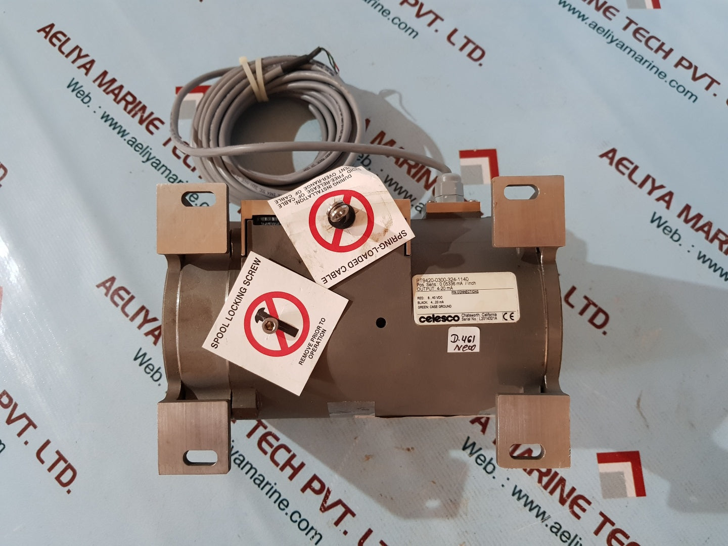 Celesco pt9420-0300-324-1140 cable extension position transducer