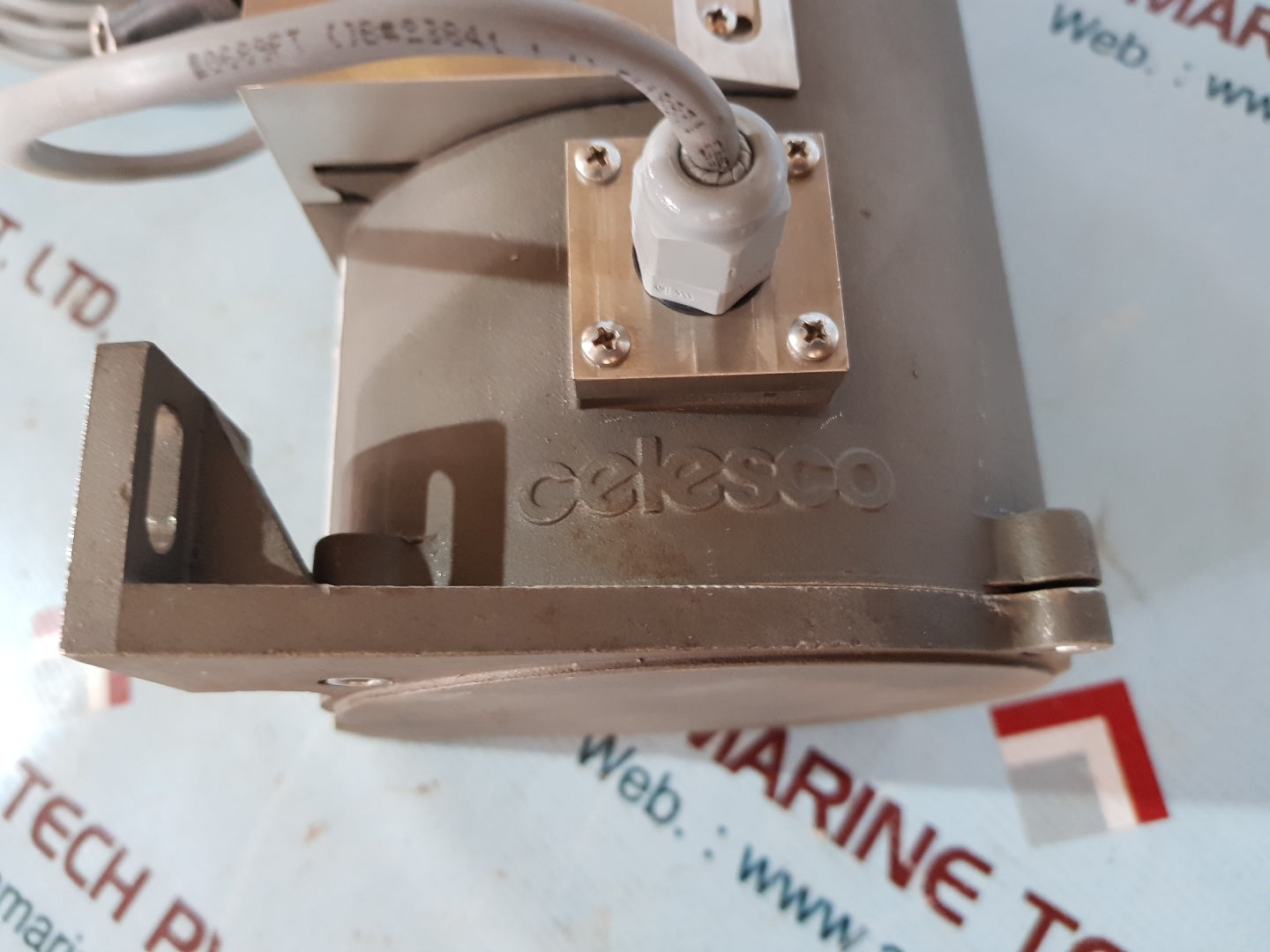 Celesco pt9101-0350-324-1140 position transducer