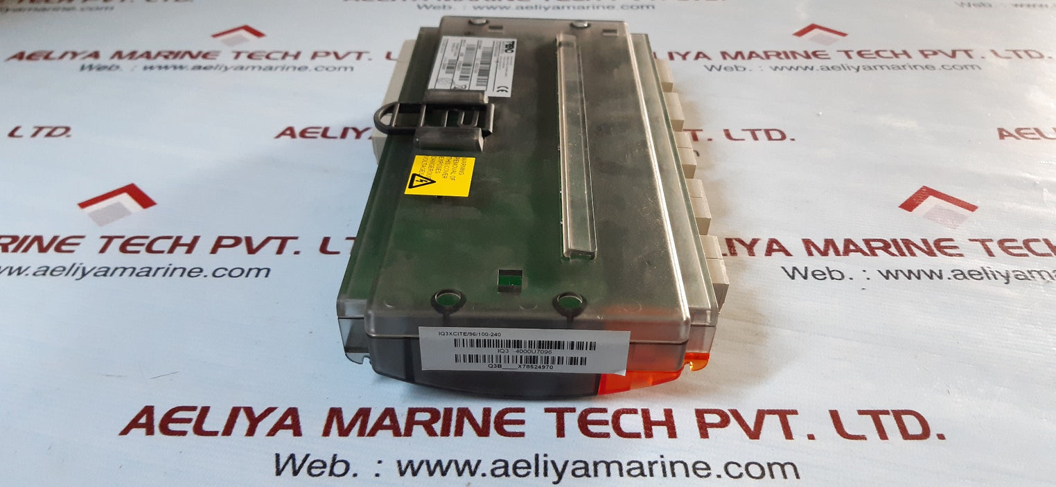 Trend iq3xcite/96/100-240 web enabled controller iq3-4000u7096