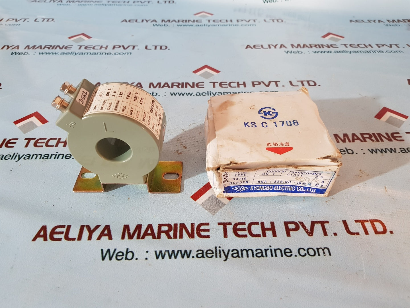 Kyongbo ur-1 current transformer 200/5 A