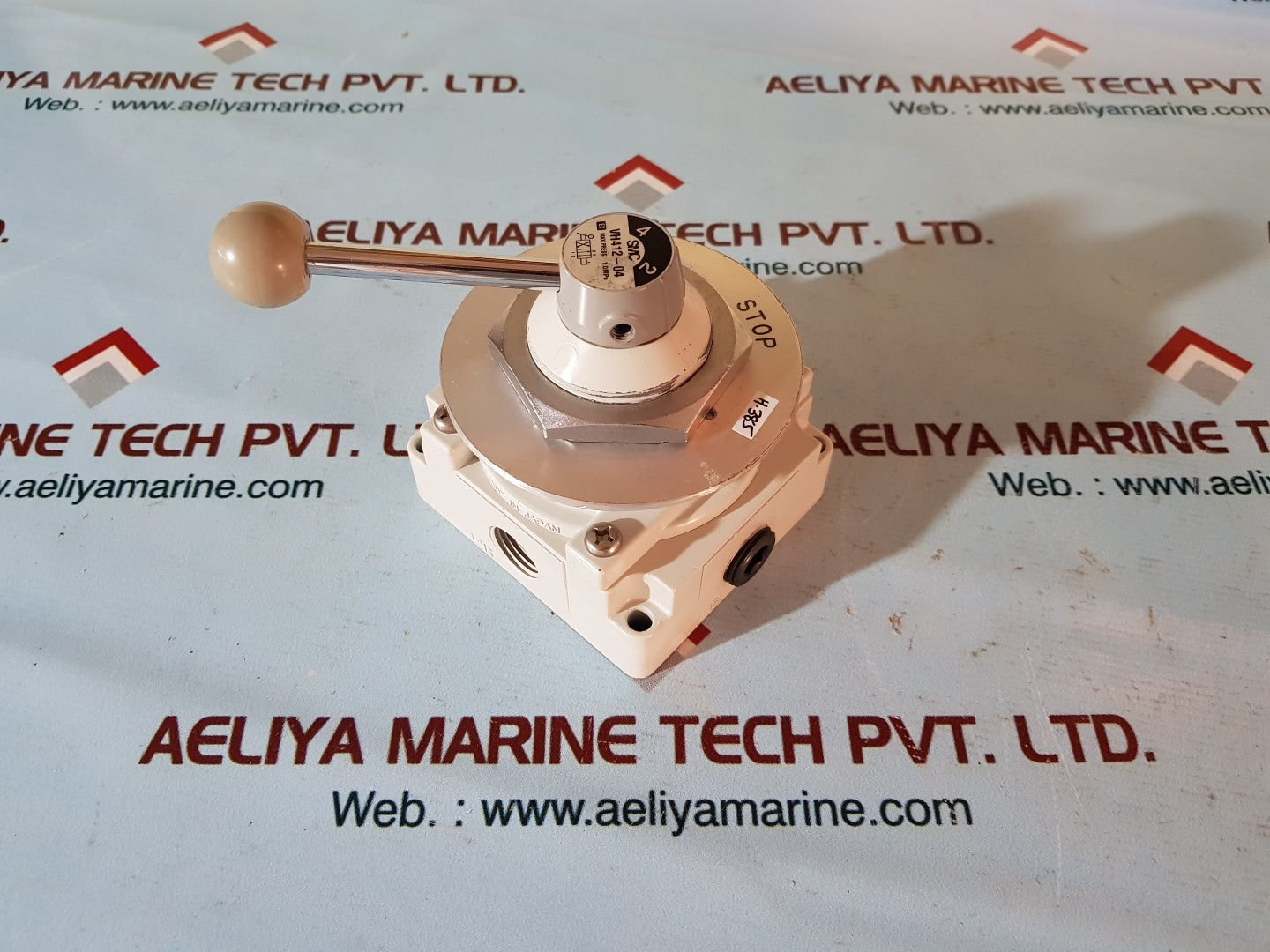 Smc vh412-04 manual pneumatic directional control valve