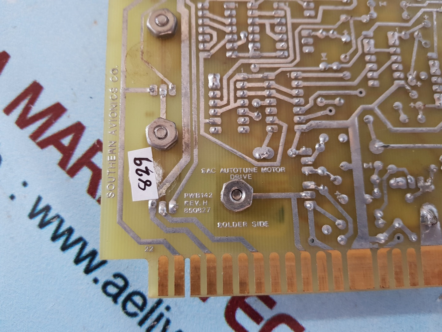 Southern avionics pwb142 rev.h pcb card 850827