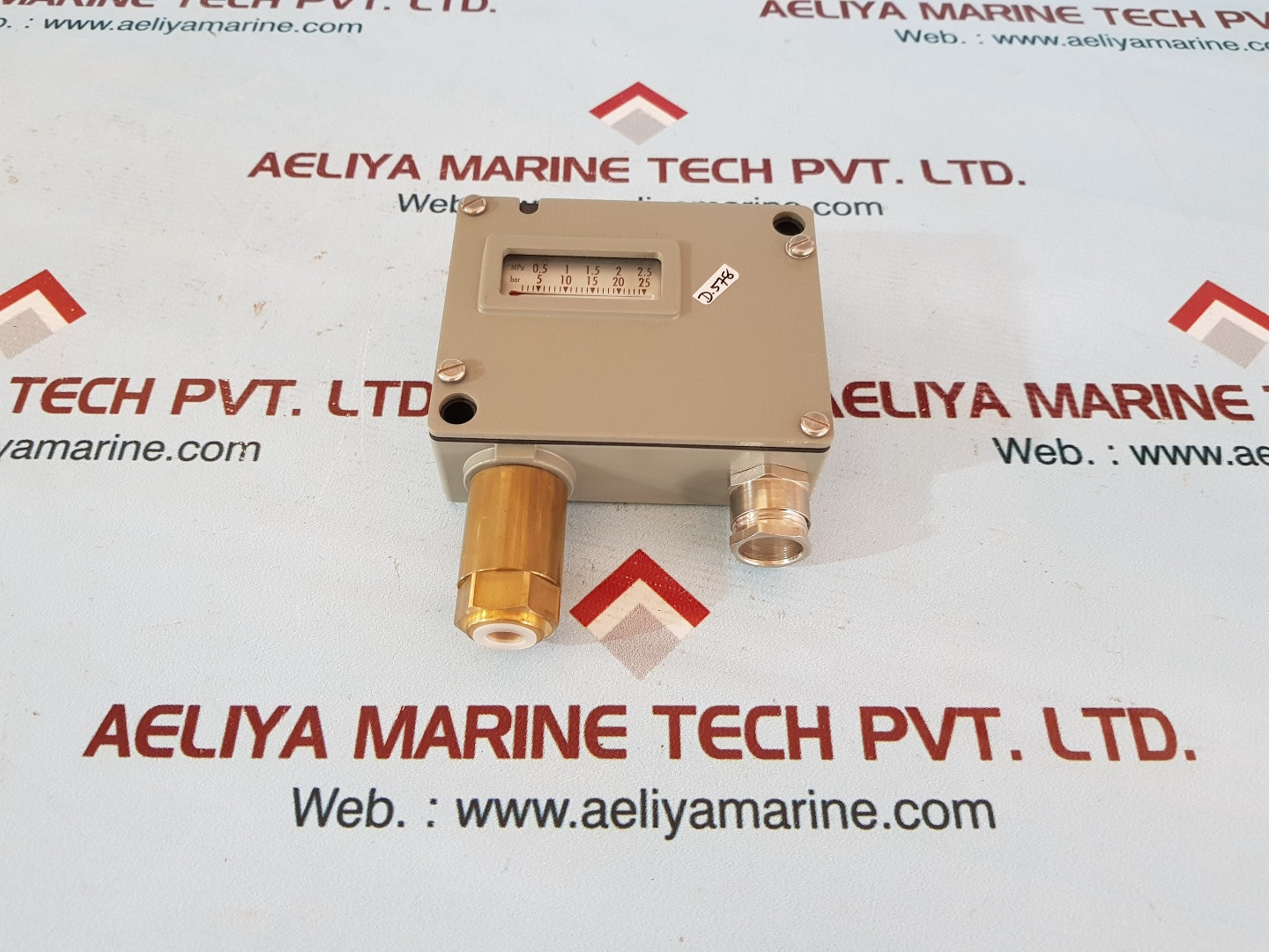 Trafag 900.2380.907 pressure switch 2....25bar