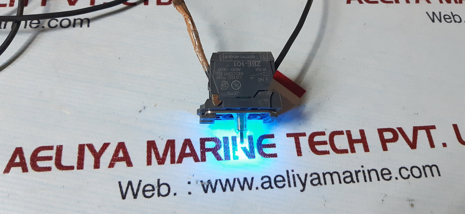 lot of 8x Telemecanique zbe-101 contact block