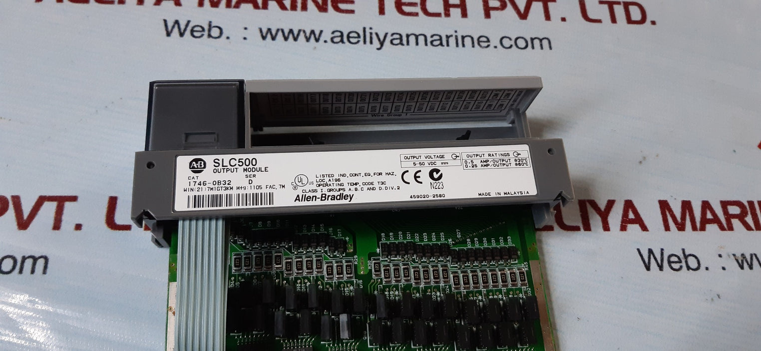 Allen bradley 1746-0b32 slc 500 output module