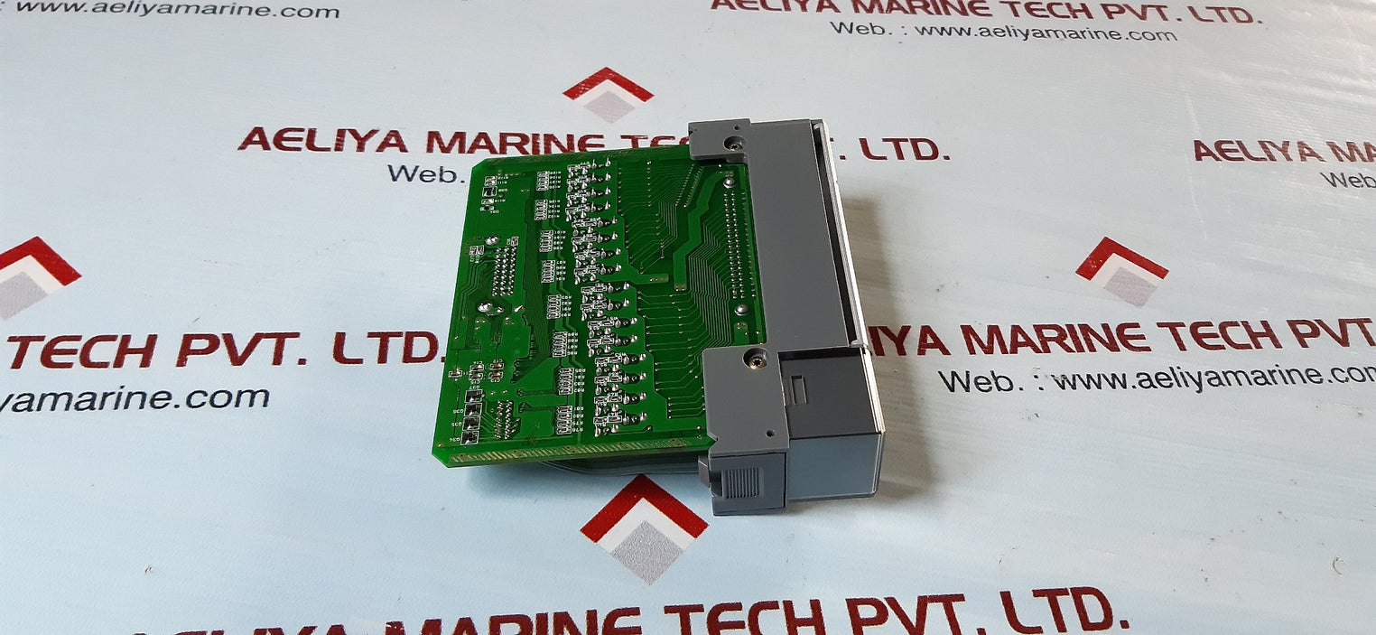 Allen bradley 1746-0b32 slc 500 output module