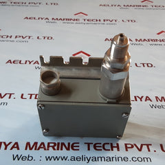 Trafag 8202 pressure transmitter