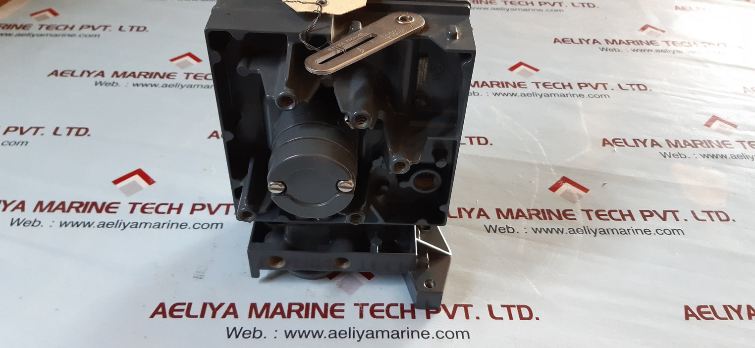 Fisher fs3582g-10 valve positioner 3582i