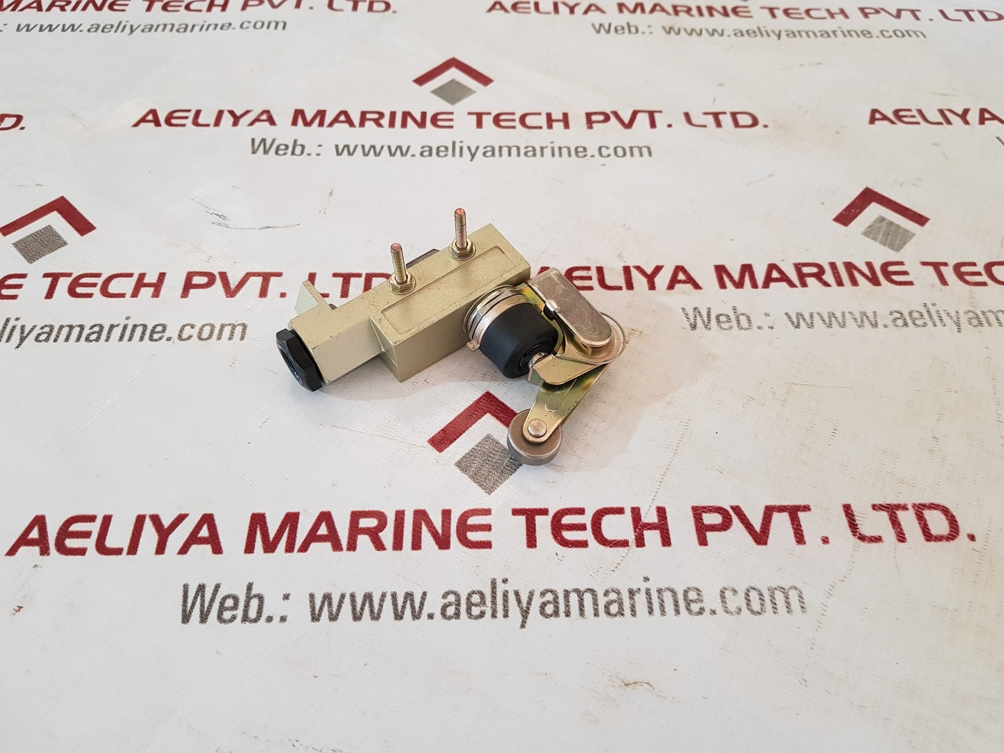 Parker small 2-circuit limit switch