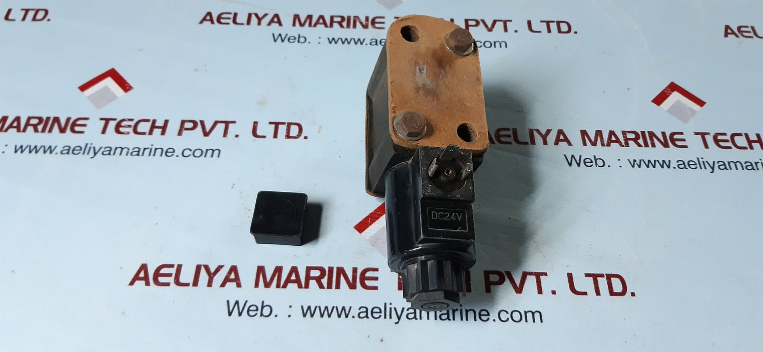 Benchmark vv01 321 g0qe1 hydraulic valve dc24v