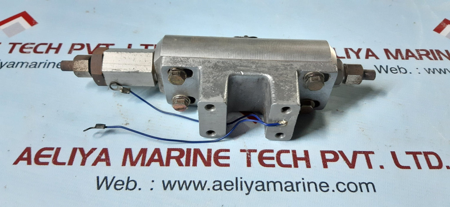 Shimadzu fa-4ami oil flow alarm