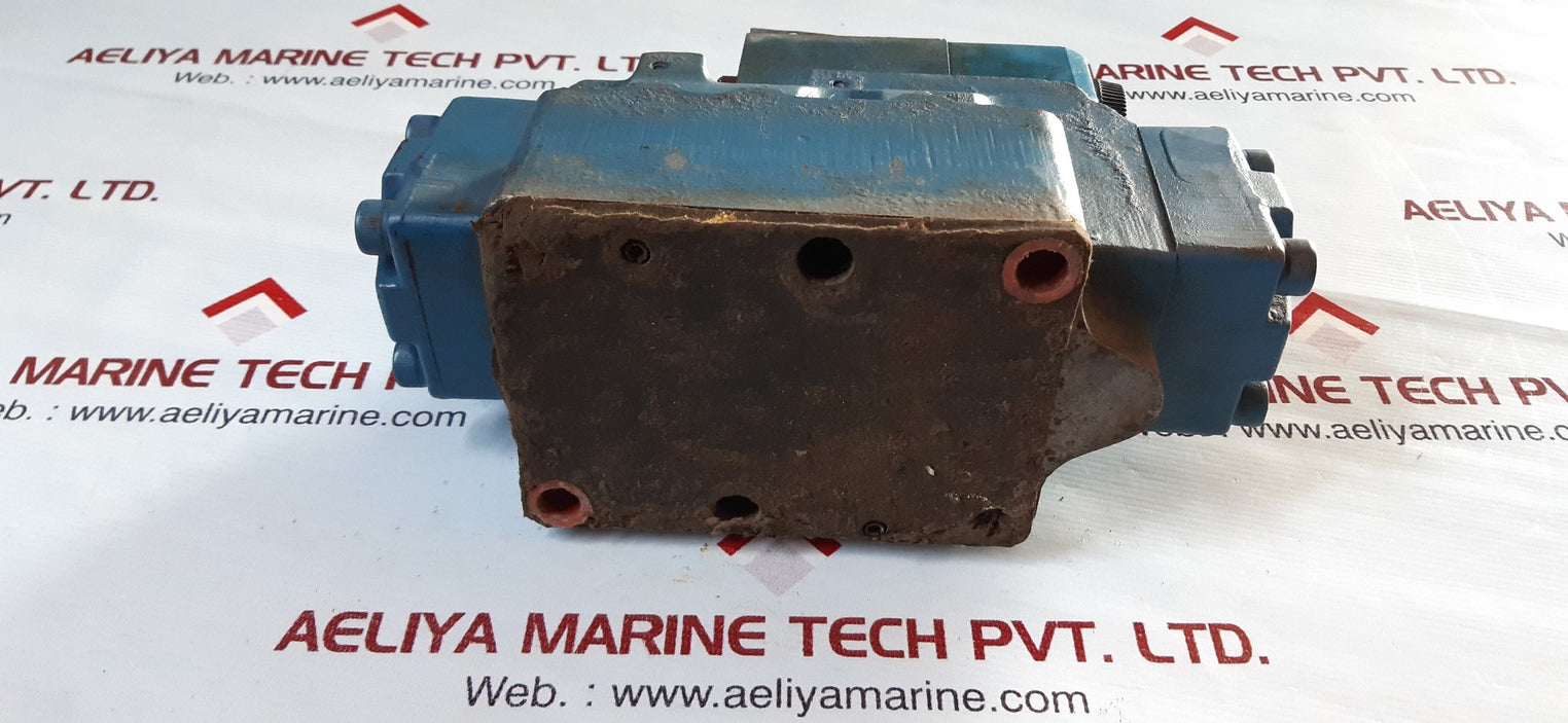 Eaton vickers dg5s h8 2a e m u d6 41 pilot valve dg4v 3 2a m u d6 60