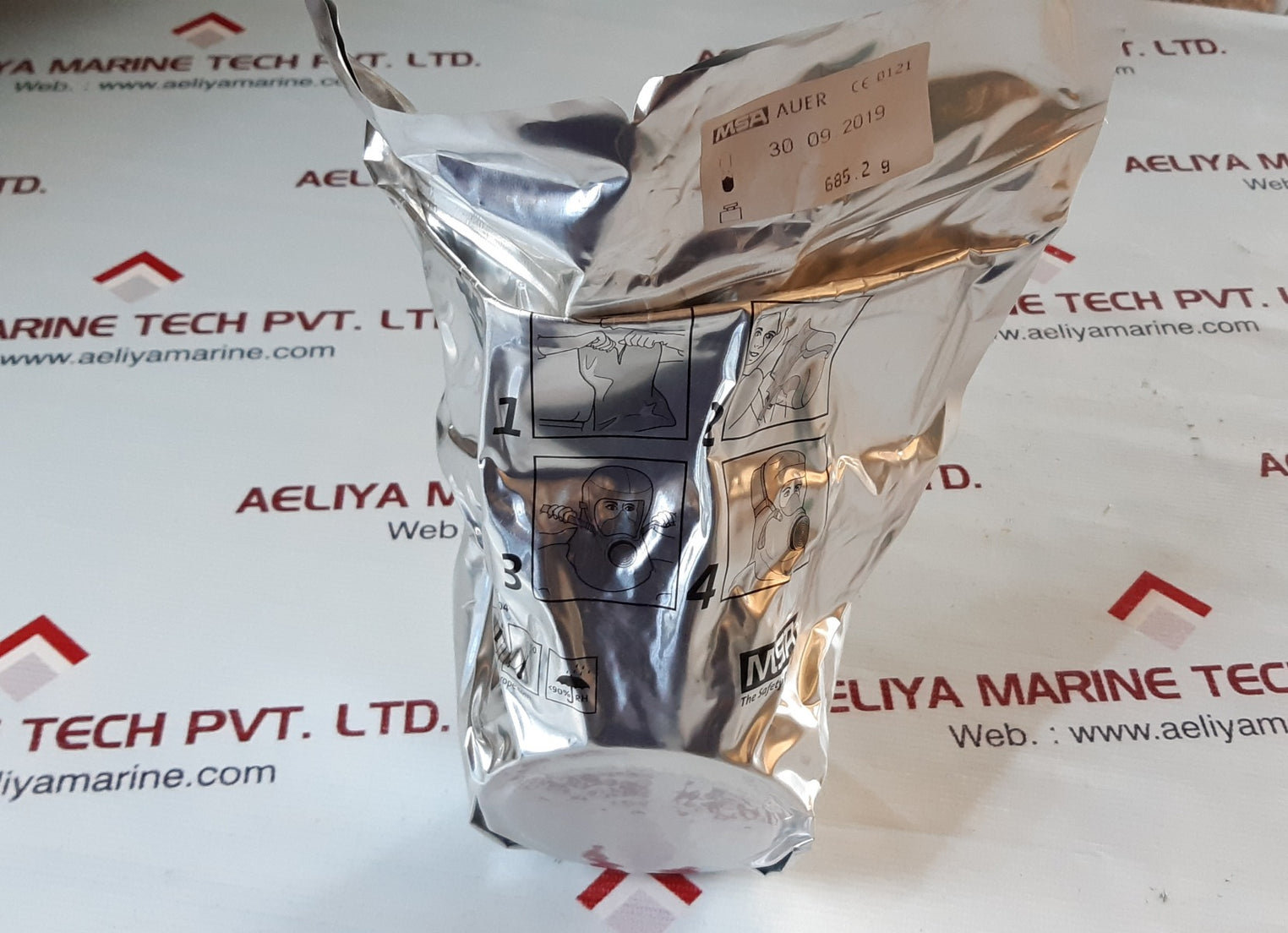 Msa 10064644 emergency escape hood,pvc,universal